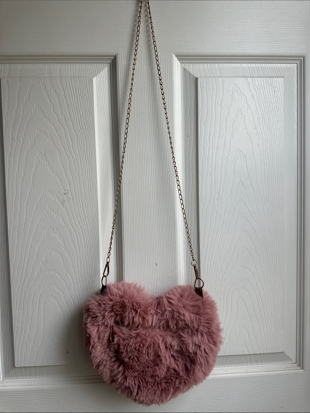 Plush Heart Crossbody Bag in Dusty Pink